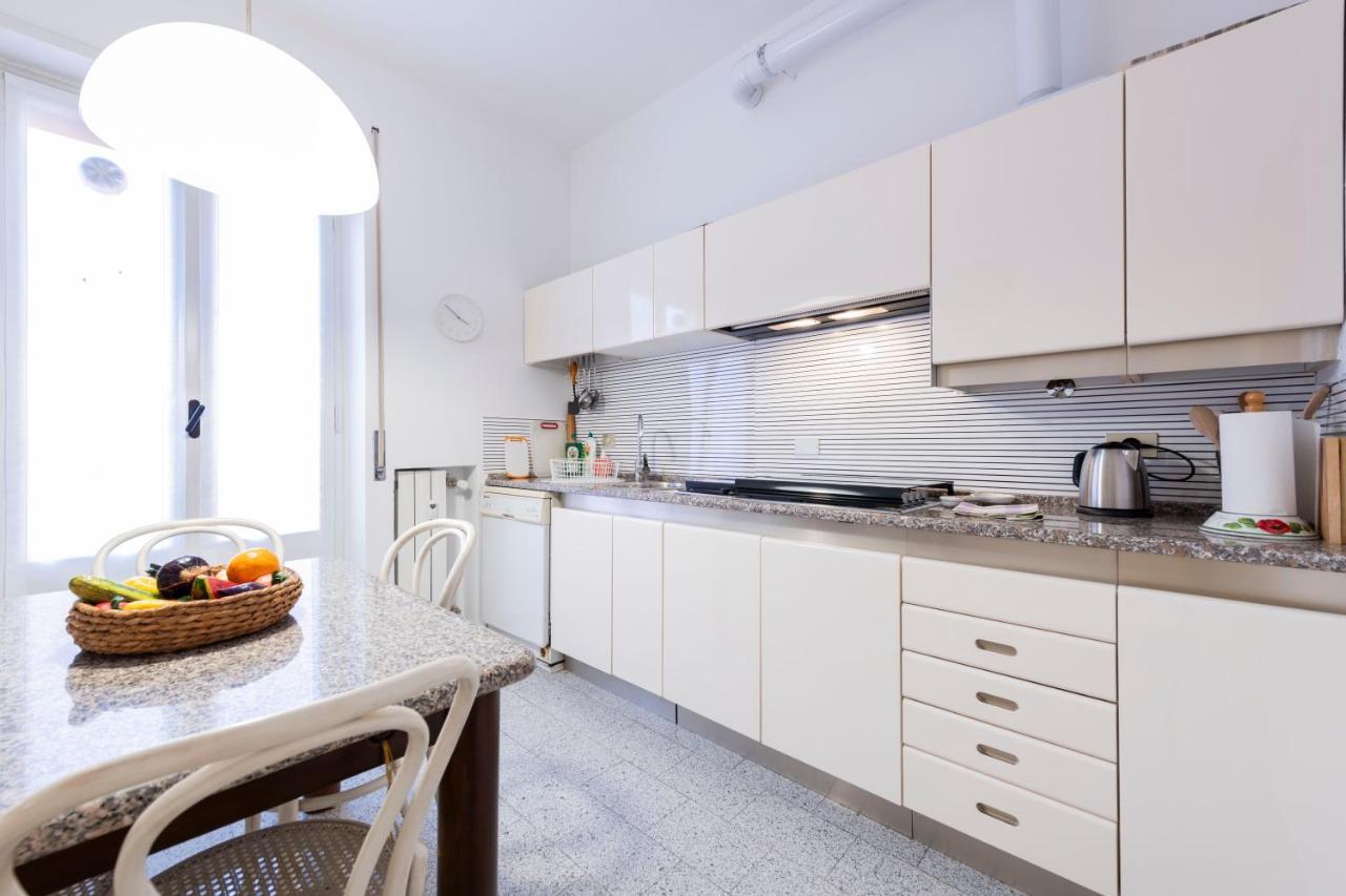 Residenza Astra Apartment Verona Exterior photo
